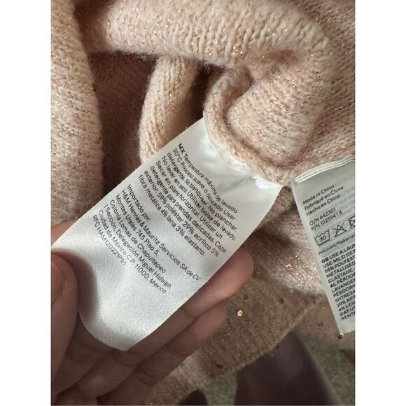 H&M pink sweater size small - Picture 9 of 10